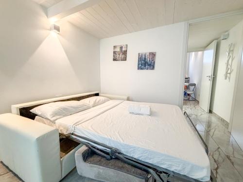 Accogliente Loft su Due Livelli a Milano - Metro M1