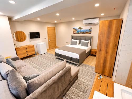 King Suite with Spa Bath