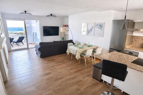 Maki Apartment beautiful terrace and garage