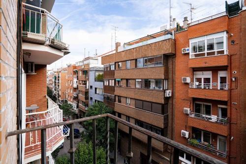 Apartamento Balcón, luminoso, céntrico
