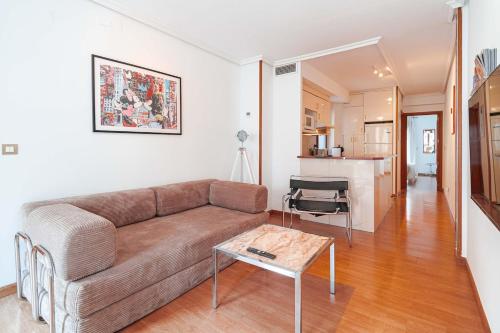 Apartamento Balcón, luminoso, céntrico