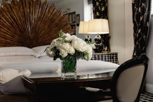 Milestone Hotel Kensington — Bedroom