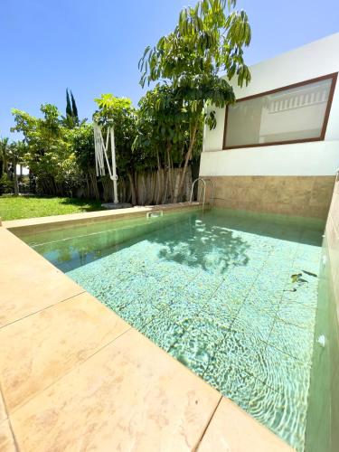 Higueron Rivera House