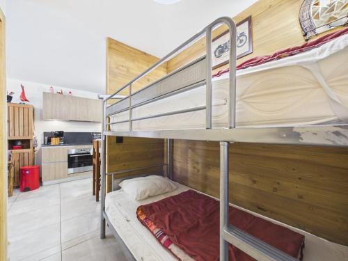 Appartement neuf aux Gets, à 50m des pistes, avec balcon et parking