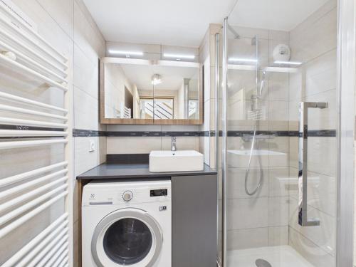 Appartement Duplex de Standing au Centre - 4 Couchages, Balcon, Garage Privé, WiFi