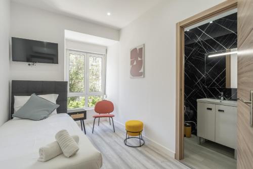 Lisbon Modern Suites by Homing