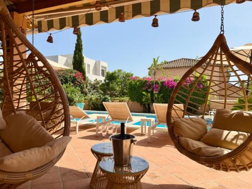 Charming Family Villa Close to Beach