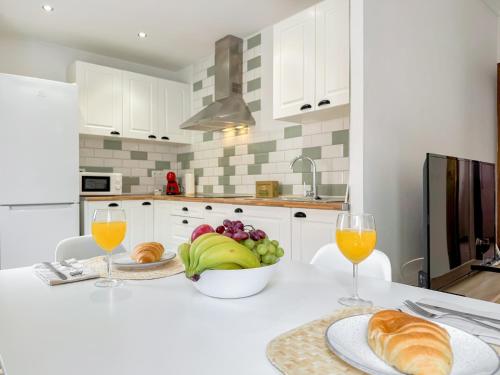 Proa Apartments by Stay Belonio