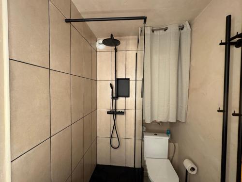 Studio cosy remontée mécanique à 50 m et ménage inclus