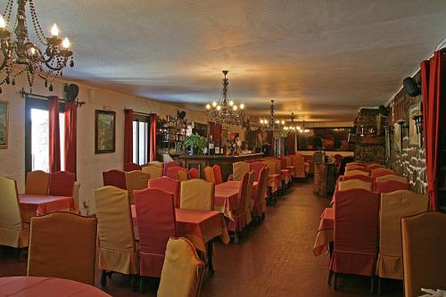 Gallery image of Hotel La Belle Aude in Matemale