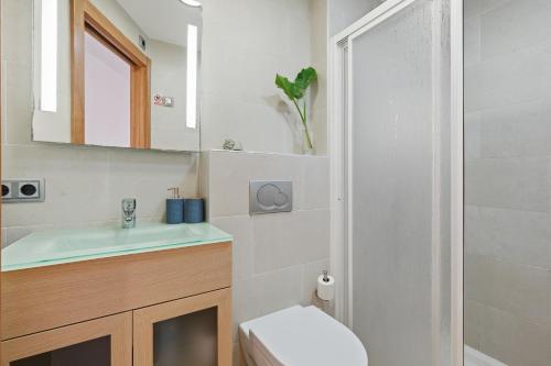 Apartamento en Port Trebol con parking privado y acceso directo a la piscina