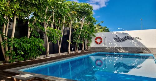 Luxury small B&B with heated Pool in Los Cristianos