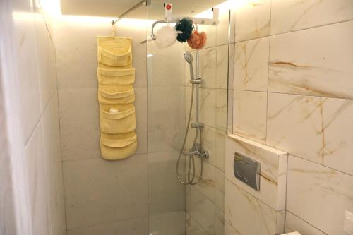 Maklen 1