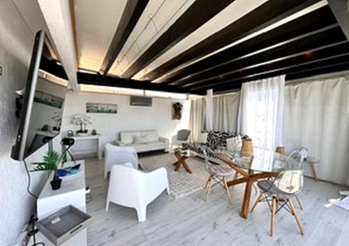ESPRIT CAMARGUE - Port-Camargue