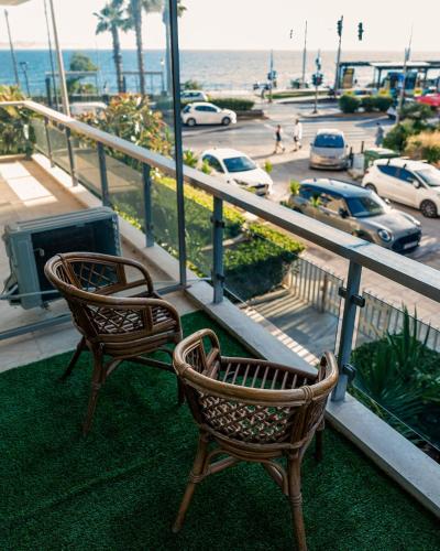 One Bedroom Luxury Ocean View Retreat - Athens Riviera