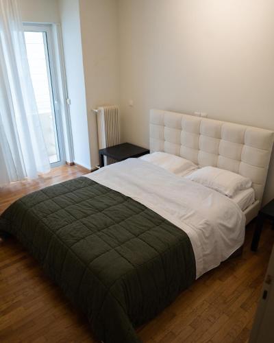 One Bedroom Luxury Ocean View Retreat - Athens Riviera