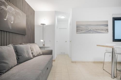 Surf & Stay Las Canteras 150m from the Beach