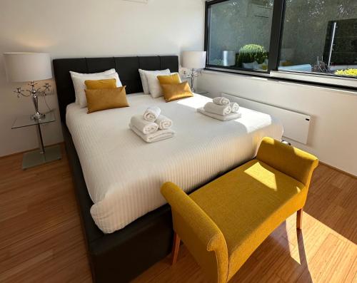 Family-friendly apartments with swimming pool Vantacici, Krk - 25094