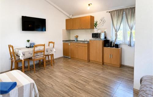 Holiday Home - Holiday Home Zadar 6