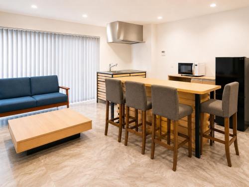 share's TOKYO Japandi Design Apartment Near Shinjuku