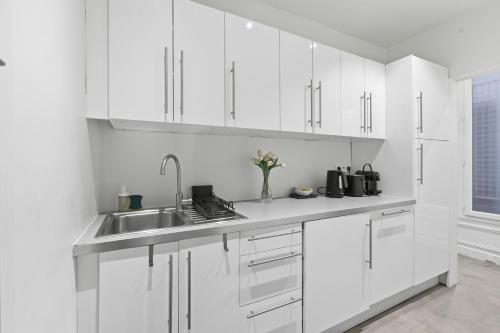 Sophisticated 1BR Near Opéra and Champs-Élysées