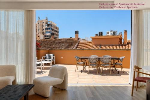 Souviron de Torres by Caleta Homes