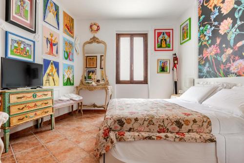 Secret Garden Apartment