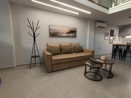 Alkaiou Loft
