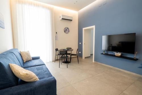 Alyde Apartments