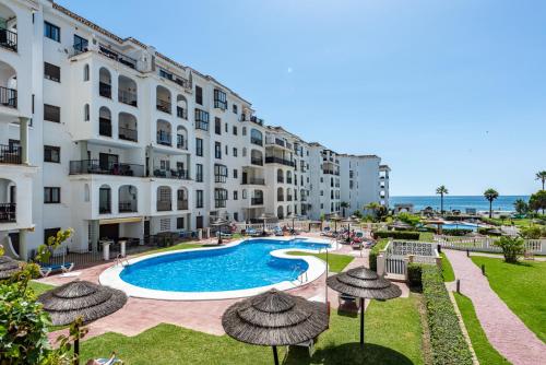 Marina De La Duquesa - Beachfront