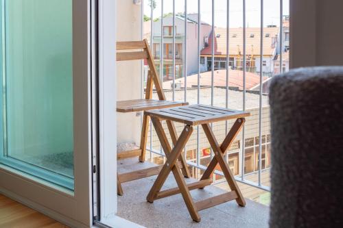 Cozy Porto Home with AC by LovelyStay