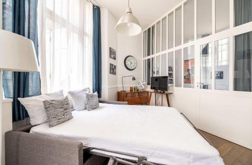 Bright Parisian 1BR - Near Canal Saint-Martin