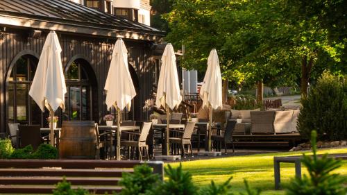 Hotel Savoy Špindlerův Mlýn — Patio