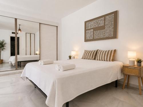 City Center Studio II 5 minutes from beach - EaW Homes