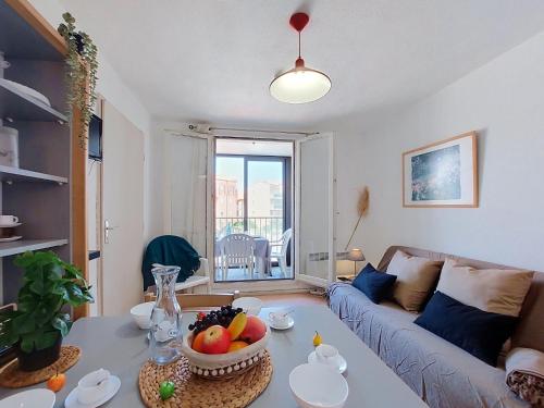 Apartment Palm Beach-2 by Interhome