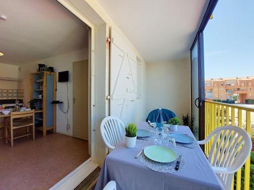 Apartment Palm Beach-2 by Interhome