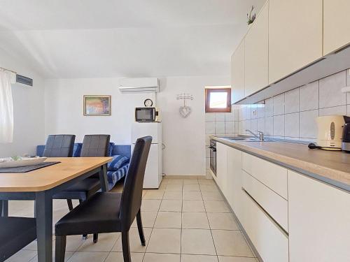 Apartment Antonio by Interhome