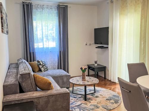 Apartment Meri 2 by Interhome