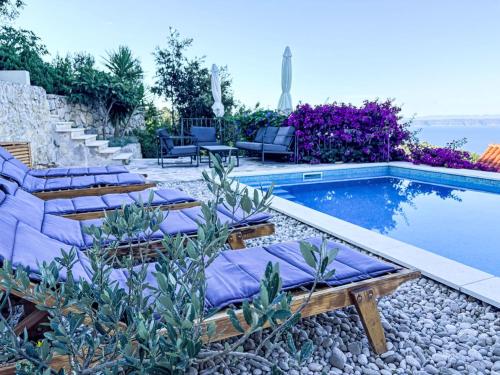 Holiday Home Wunderschöne Steinvilla mit tollem Ausblick by Interhome