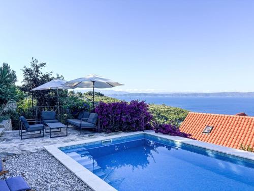 Holiday Home Wunderschöne Steinvilla mit tollem Ausblick by Interhome