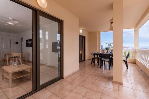 Lovely 1 Bedroom Apartment Central Location