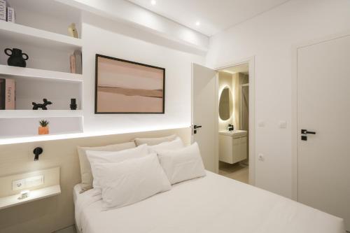 Classy & Lux Apartment in Athens, 4 mins walk to metro