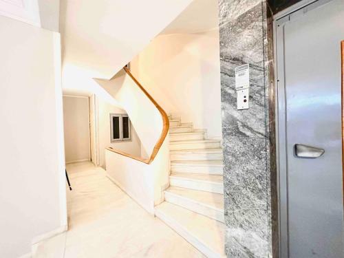 Acropolis Pedestrian St Luxury 2BR Walk Plaka Apt