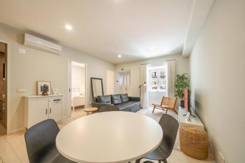 GuestReady - Bold apartment near Jardim da Estrela