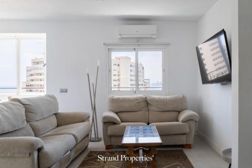 SPCRM5306 Sea View Apartment With Pool And Near the Beach