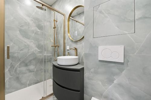 One Bedroom Apartment Cozy New AC WIFI