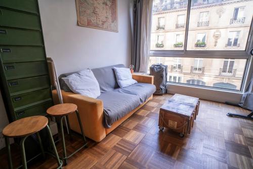 Modern accommodation near Parisian attractions