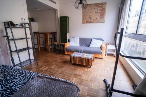 Modern accommodation near Parisian attractions