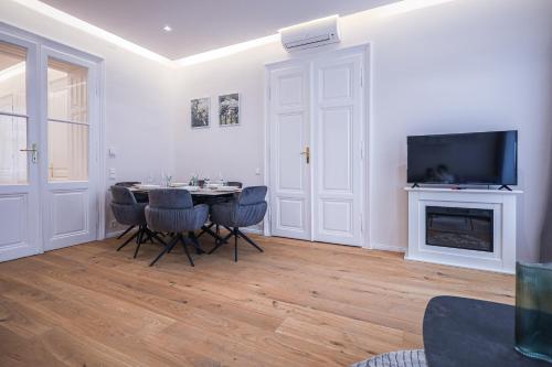 2 BDR - Apartment Prestige, in Vienna's City Center