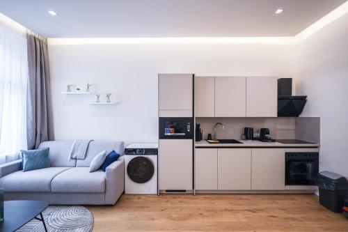 2 BDR - Apartment Prestige, in Vienna's City Center